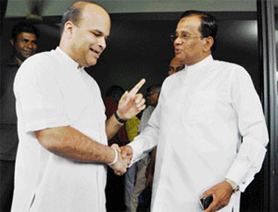 Milinda Moragoda obtains SLFP membership